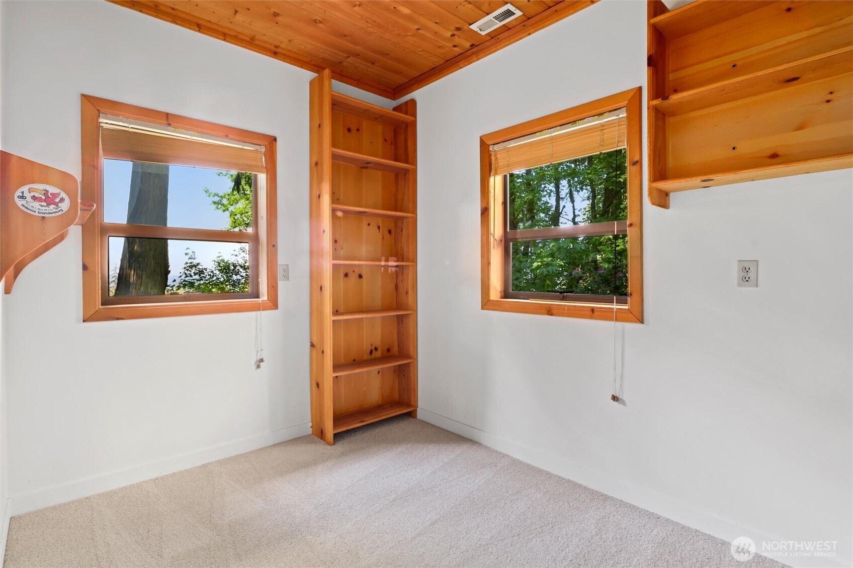 18503 SE 64th Way Issaquah WA 98027