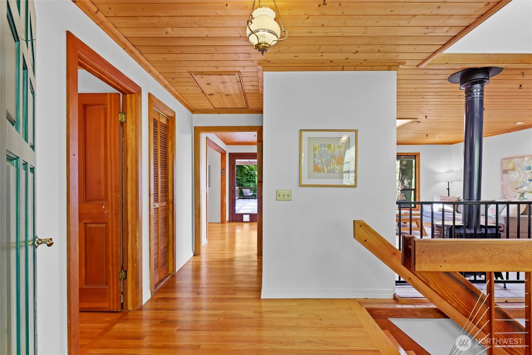 18503 SE 64th Way Issaquah WA 98027