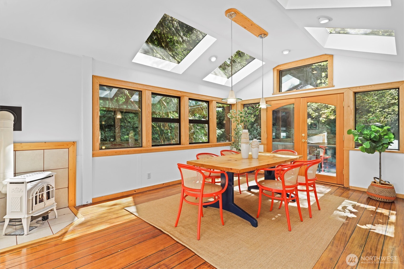 18503 SE 64th Way Issaquah WA 98027