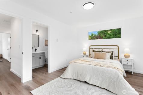 12111 E Gibson Everett WA 98204