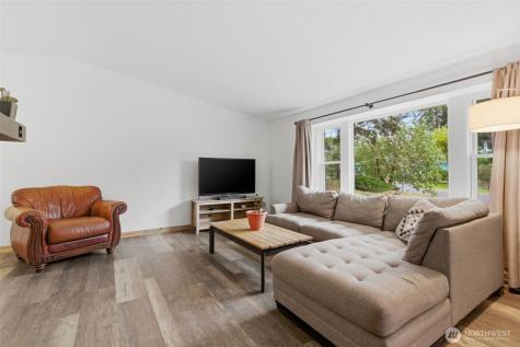 4001 55th Street Ct NW Gig Harbor WA 98335