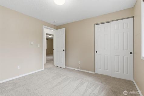 4001 55th Street Ct NW Gig Harbor WA 98335