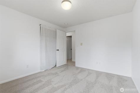 4001 55th Street Ct NW Gig Harbor WA 98335