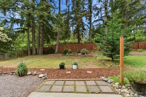 4001 55th Street Ct NW Gig Harbor WA 98335