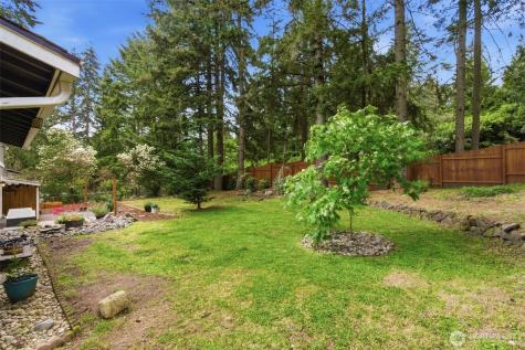 4001 55th Street Ct NW Gig Harbor WA 98335