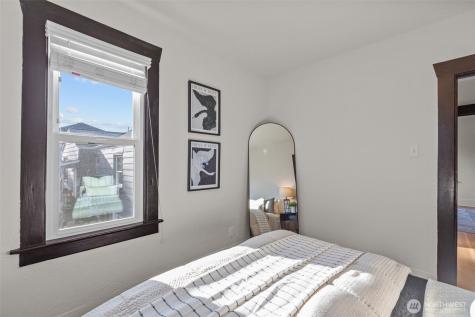 4219 S Mead Street Seattle WA 98118