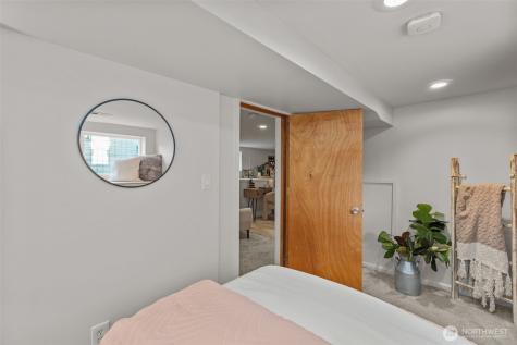 4219 S Mead Street Seattle WA 98118