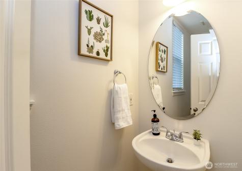 15204 48th Avenue SE Everett WA 98208