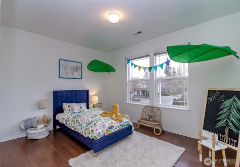 15204 48th Avenue SE Everett WA 98208