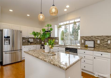 15204 48th Avenue SE Everett WA 98208