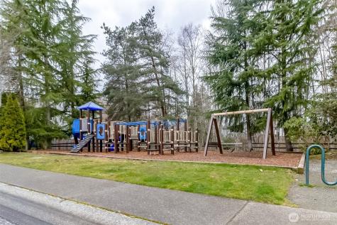 15204 48th Avenue SE Everett WA 98208