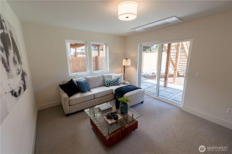 13540 39th Avenue NE Seattle WA 98125