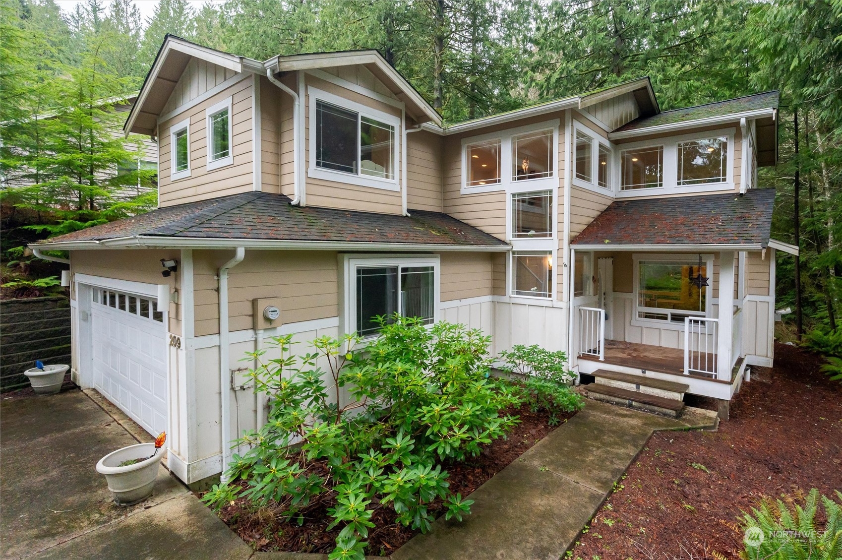 209 Harbor View Drive Bellingham WA 98229
