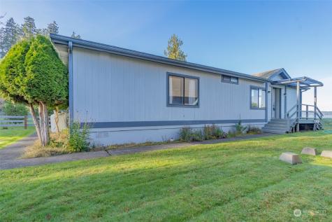 8552 NE Gordon Drive Bainbridge Island WA 98110
