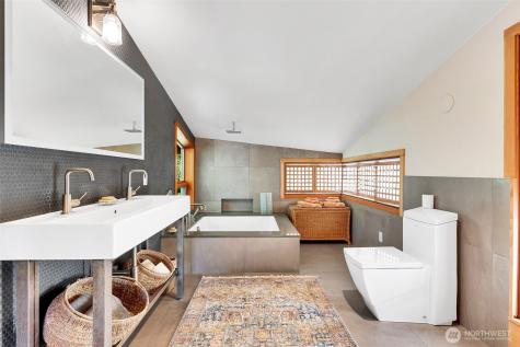 1062 Yacht Haven Road Friday Harbor WA 98250