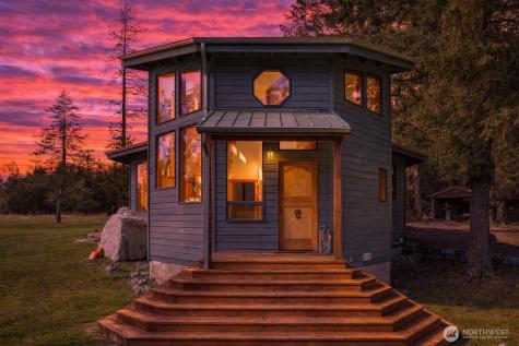 1062 Yacht Haven Road Friday Harbor WA 98250