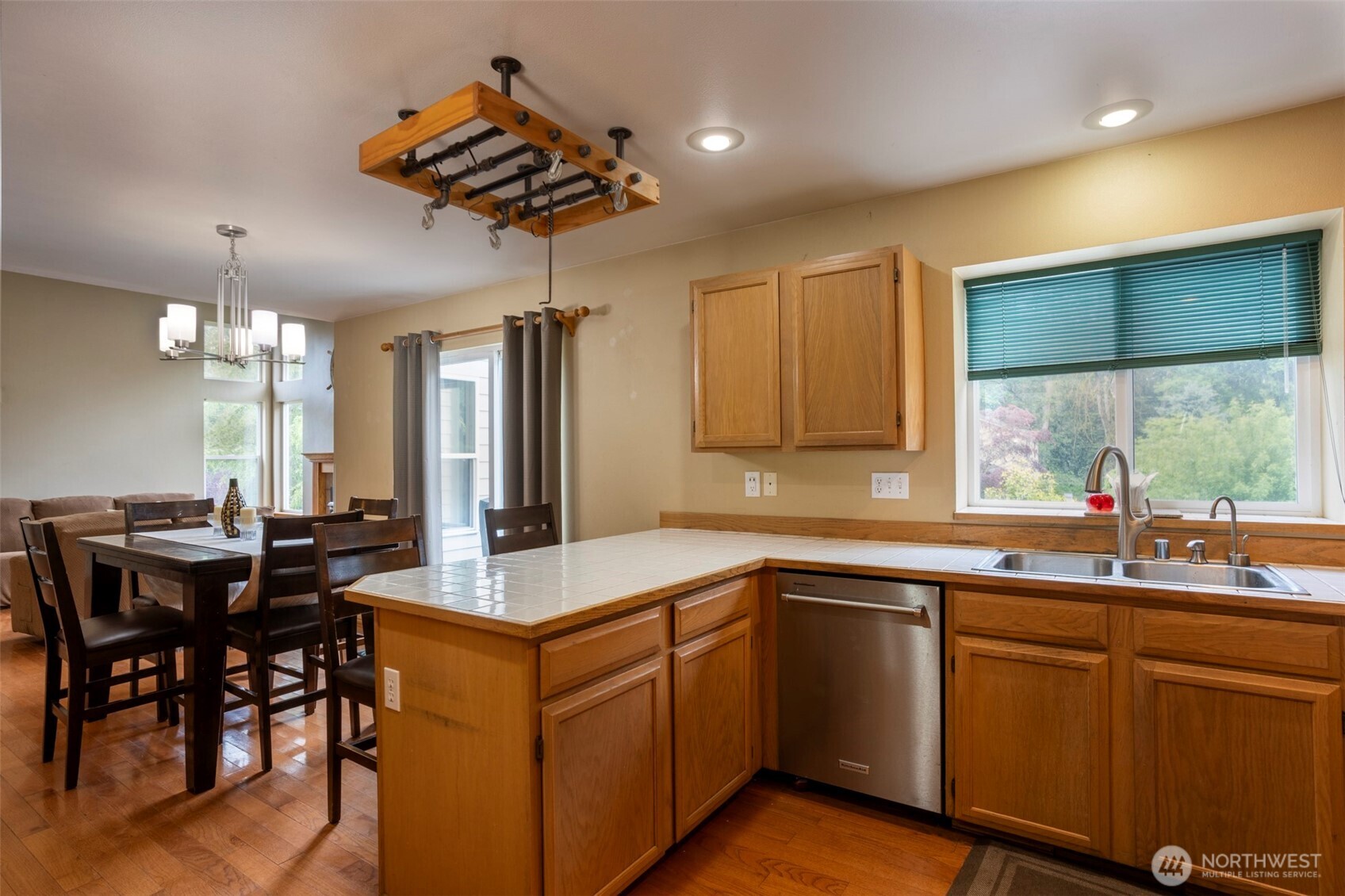 23184 Brandon Place NW Poulsbo WA 98370