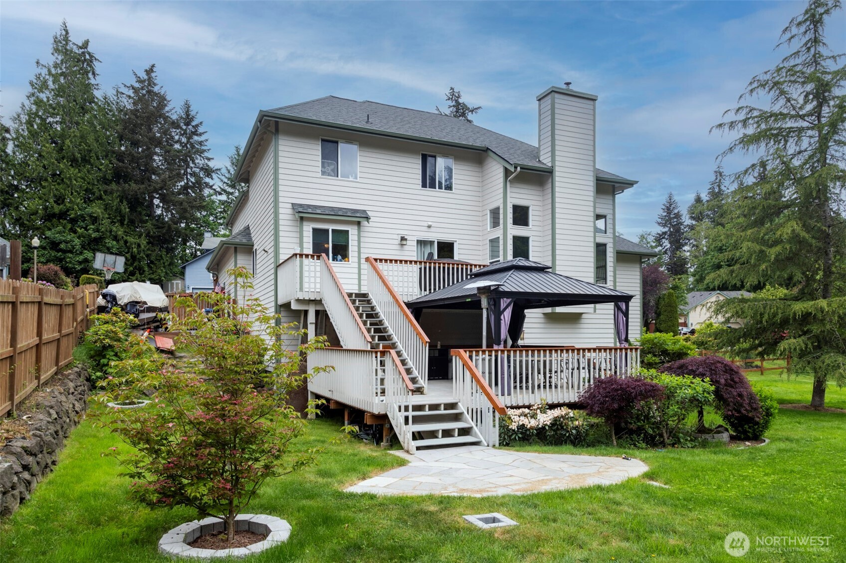23184 Brandon Place NW Poulsbo WA 98370