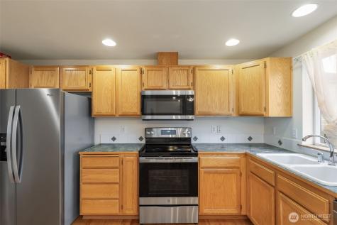 12049 32nd Avenue NE Seattle WA 98125