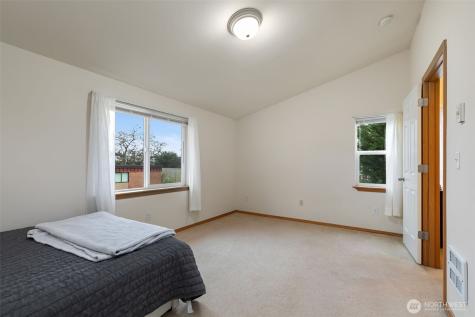 12049 32nd Avenue NE Seattle WA 98125