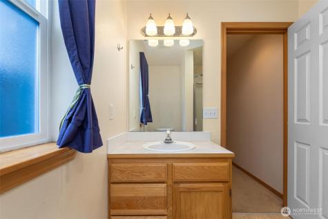 12049 32nd Avenue NE Seattle WA 98125