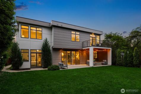 8221 21st Avenue NE Seattle WA 98115