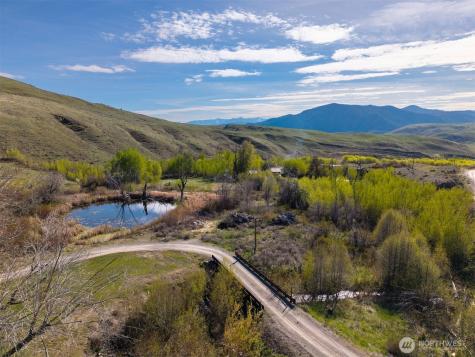 20752 State Route 20 Twisp WA 98856