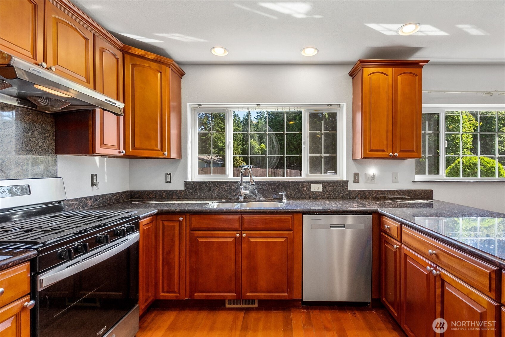 7713 Greenridge Loop SW Olympia WA 98512