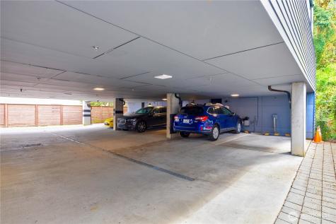 1708 Alki Avenue SW Seattle WA 98116