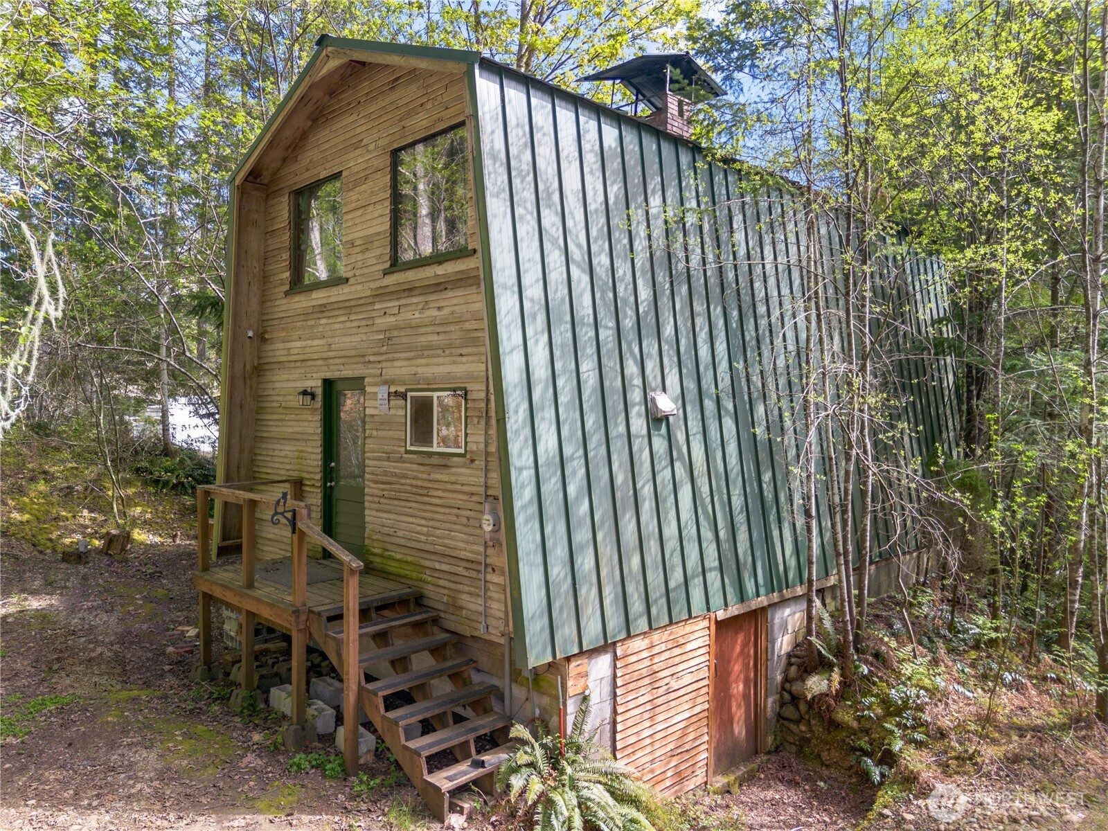 651 N Duckabush Drive W Hoodsport WA 98548