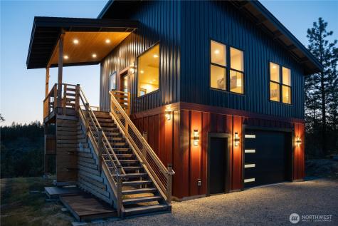 317 Cottontail Lane Chelan WA 98816