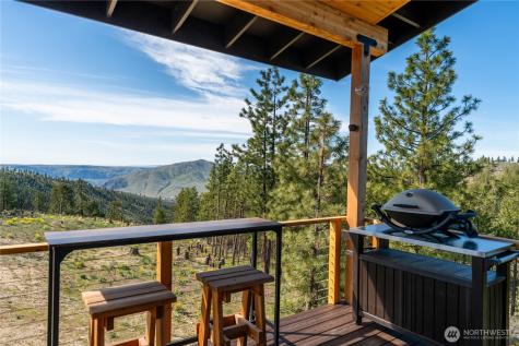 317 Cottontail Lane Chelan WA 98816
