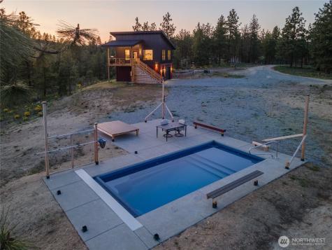 317 Cottontail Lane Chelan WA 98816