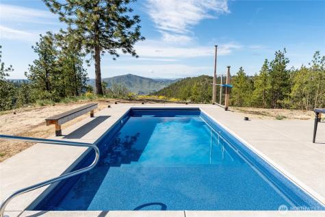 317 Cottontail Lane Chelan WA 98816