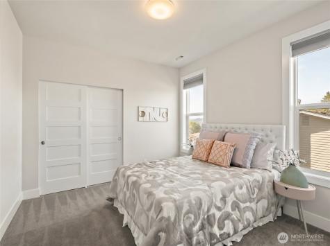 2824 Park Avenue N Renton WA 98056