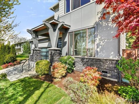 2824 Park Avenue N Renton WA 98056