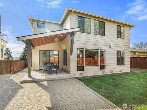 2824 Park Avenue N Renton WA 98056