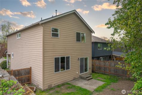3961 E T Street Tacoma WA 98404