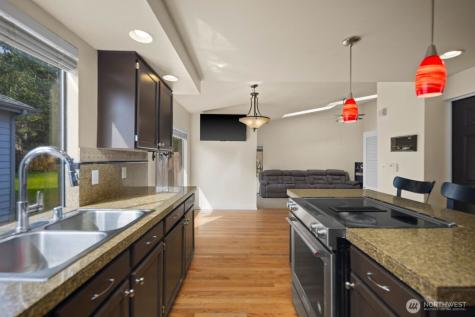 4101 Browns Point Boulevard NE Tacoma WA 98422