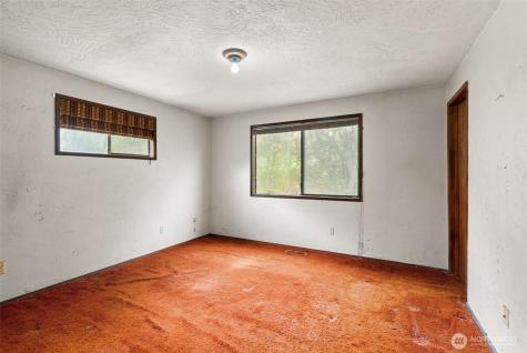 626 Ostman Road Raymond WA 98577