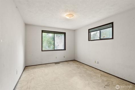 626 Ostman Road Raymond WA 98577