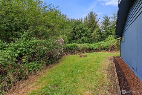 626 Ostman Road Raymond WA 98577
