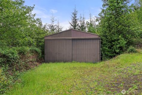 626 Ostman Road Raymond WA 98577
