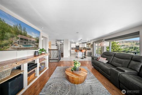 1901 Sleepy Hollow Road Wenatchee WA 98801