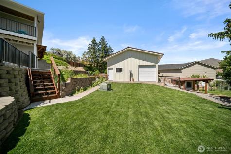 1901 Sleepy Hollow Road Wenatchee WA 98801