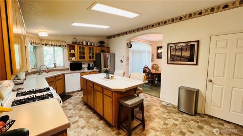 7010 W Dahl Road Deer Park WA 99006