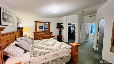 7010 W Dahl Road Deer Park WA 99006