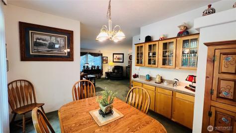 7010 W Dahl Road Deer Park WA 99006