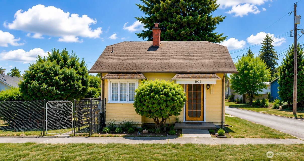 1108 43rd Street S Tacoma WA 98418