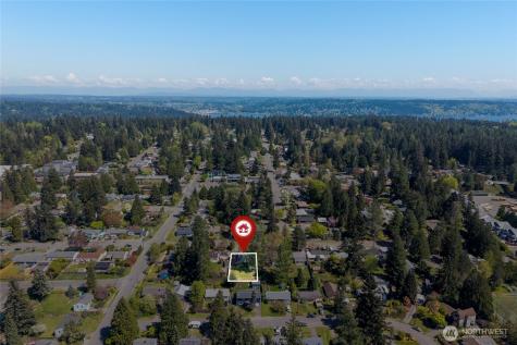 16909 12th Place NE Shoreline WA 98155